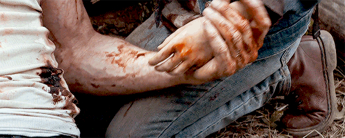 Logan. Plot summary and story structure. Dying and bloody, Logan embraces Laura's hand.