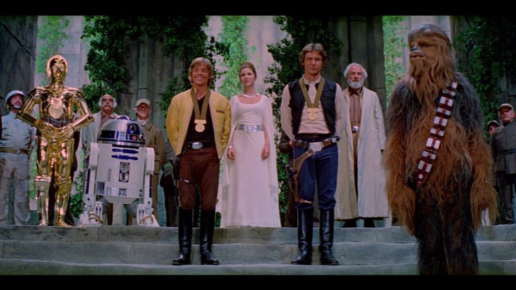 Star Wars: A New Hope. Plot summary and story structure. At a rebel award ceremony, Luke and Han receive medals from princess Leia.