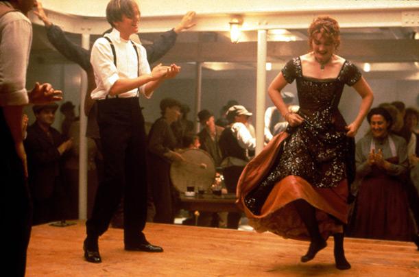 Titanic. Plot summary and story structure. Rose Dances while Jack cheers her on.